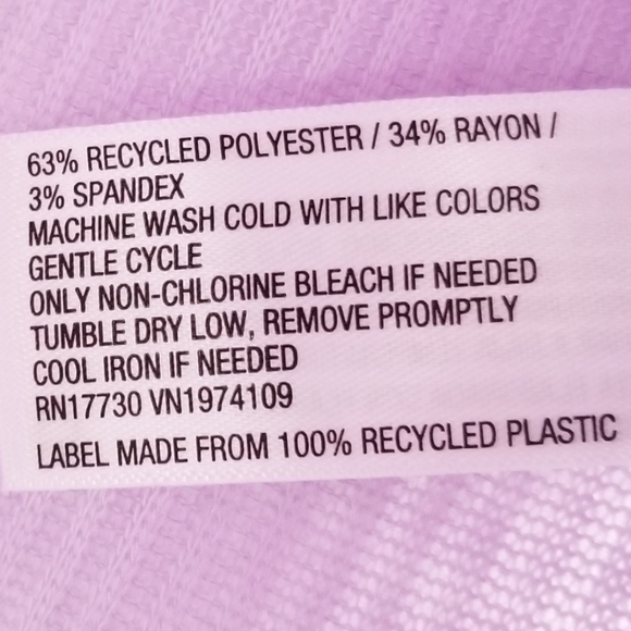 NWT Wild Fable Lavender Cozy Knit Blouse Size Medium - Picture 8 of 8
